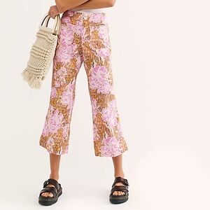Free People Maui Crop Flare Patch Pocket Trousers Tropical Floral Sz 8
